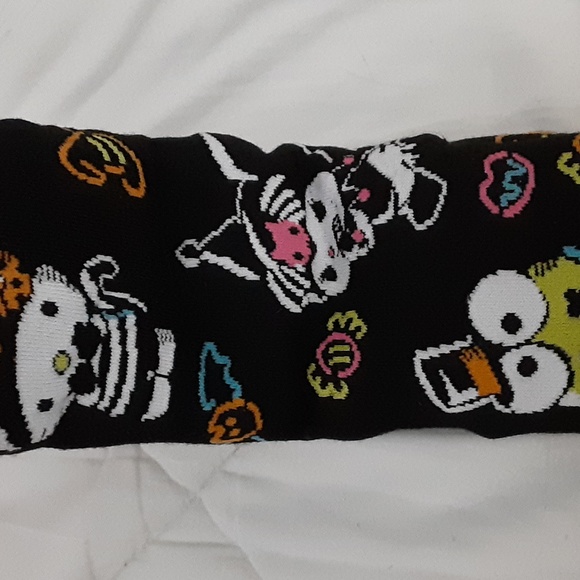 Hello Kitty & Friends Slipper Socks - Picture 2 of 4